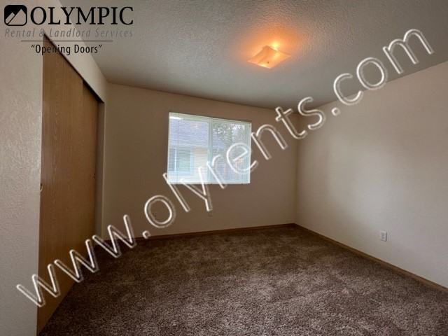 1243 Willow St Se - Photo 4 of 10