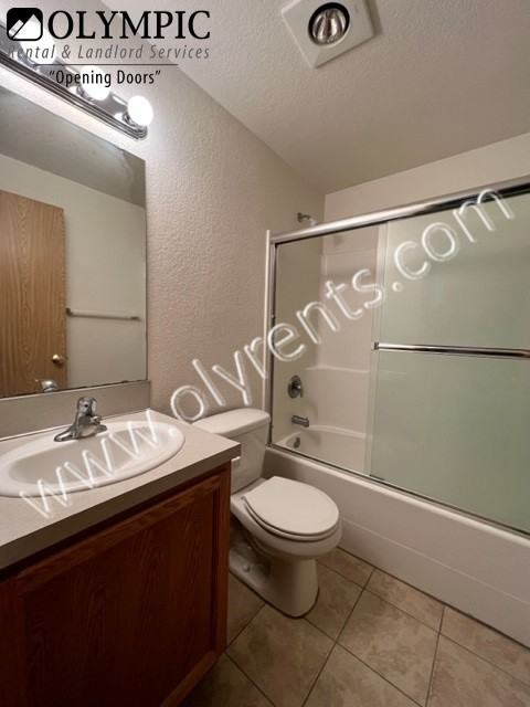 1243 Willow St Se - Photo 6 of 10