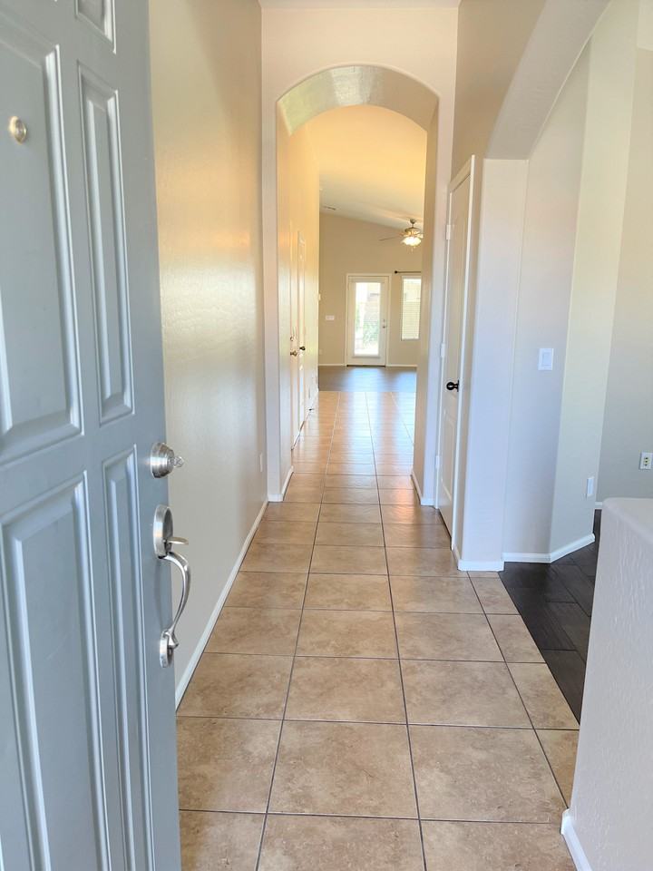 44879 W Desert Garden Rd - Photo 2 of 30