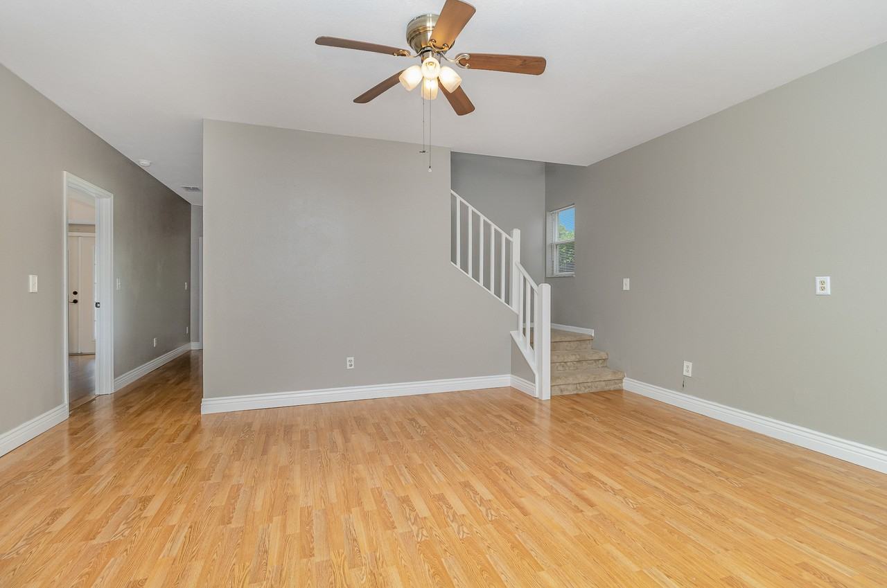 4424 Brookstone Ct - Photo 6 of 19