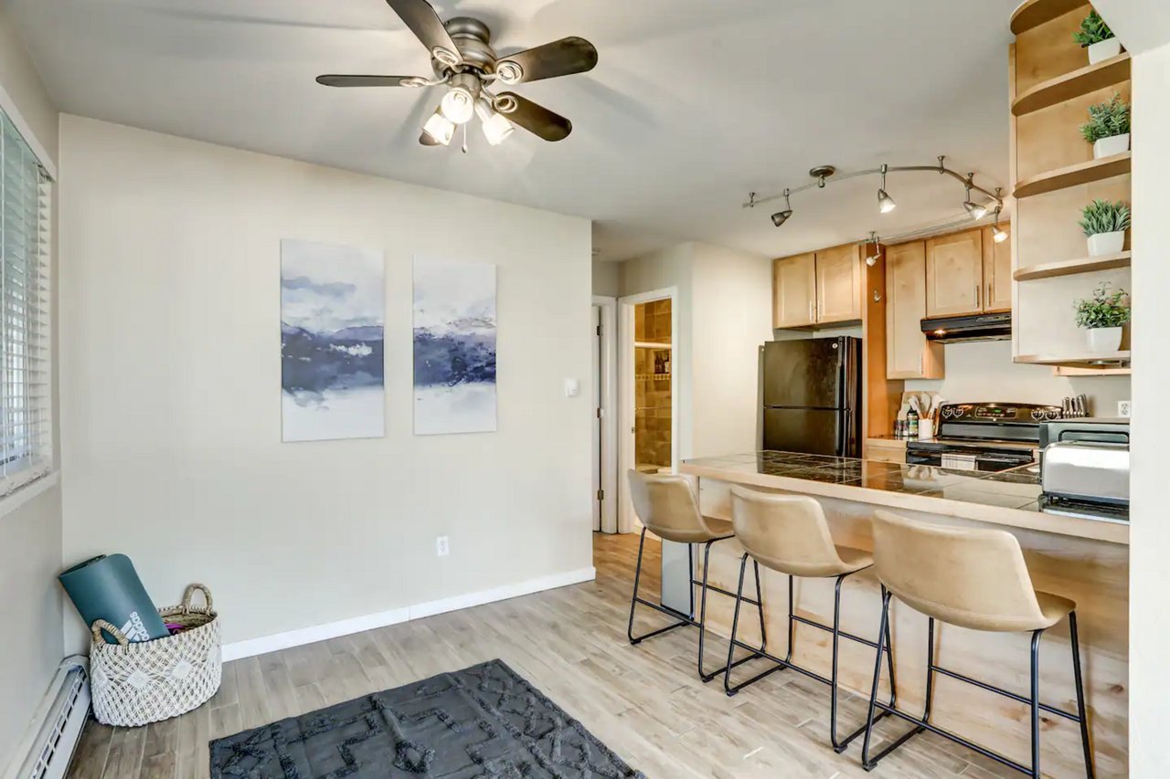 1212 Linden Ave Unit C #C - Photo 2 of 6