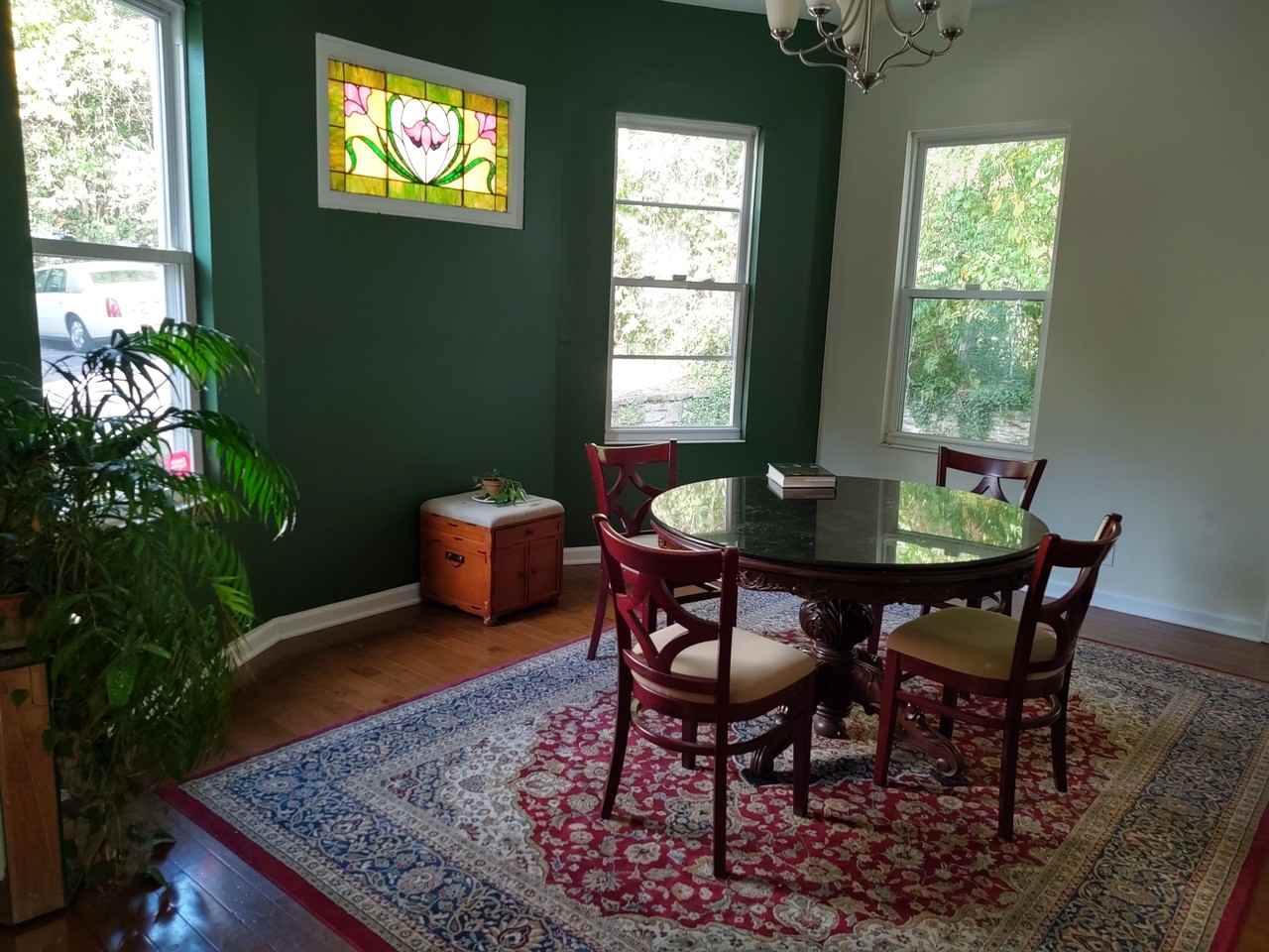 3546 Linwood Avenue - Photo 5 of 20