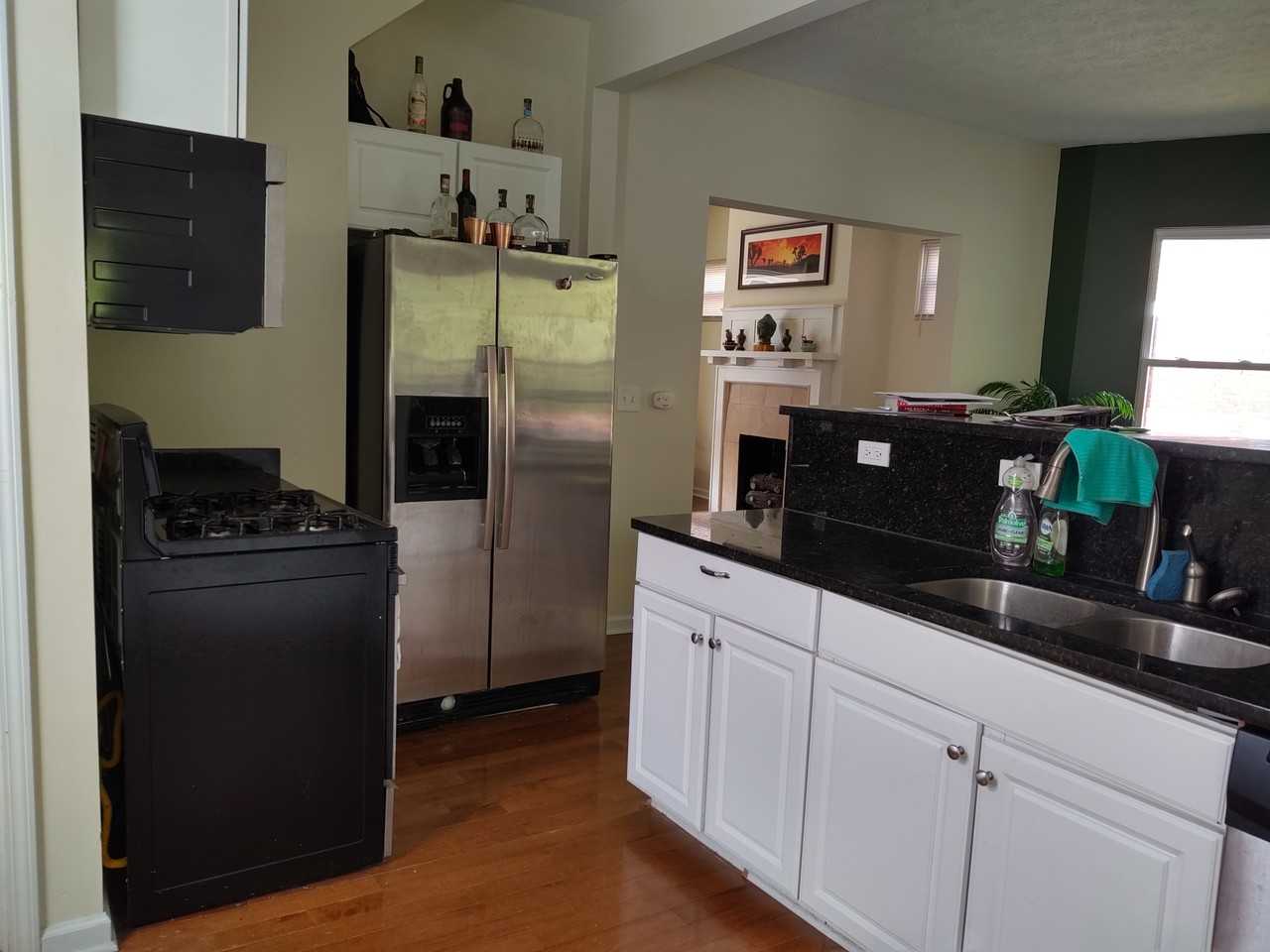 3546 Linwood Avenue - Photo 7 of 20