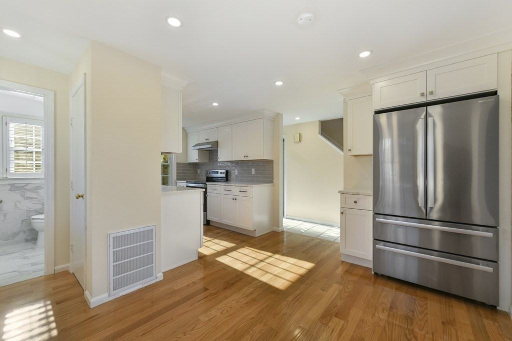134 Ashcroft St #134 - Photo 3 of 22