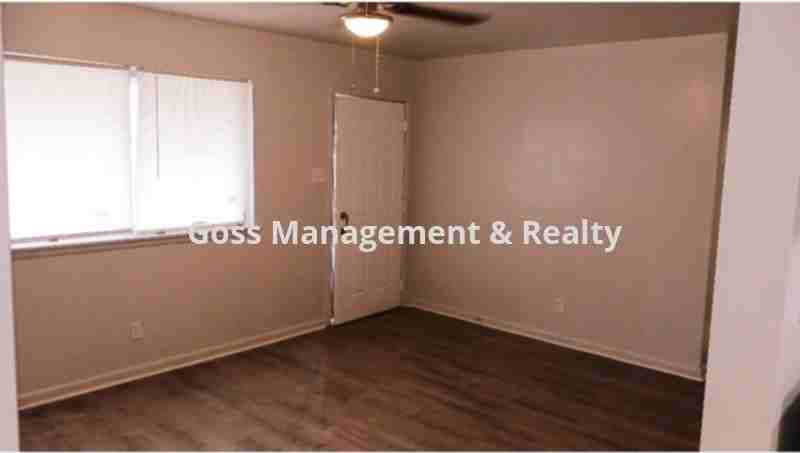5219 Pike Ave - Photo 2 of 11