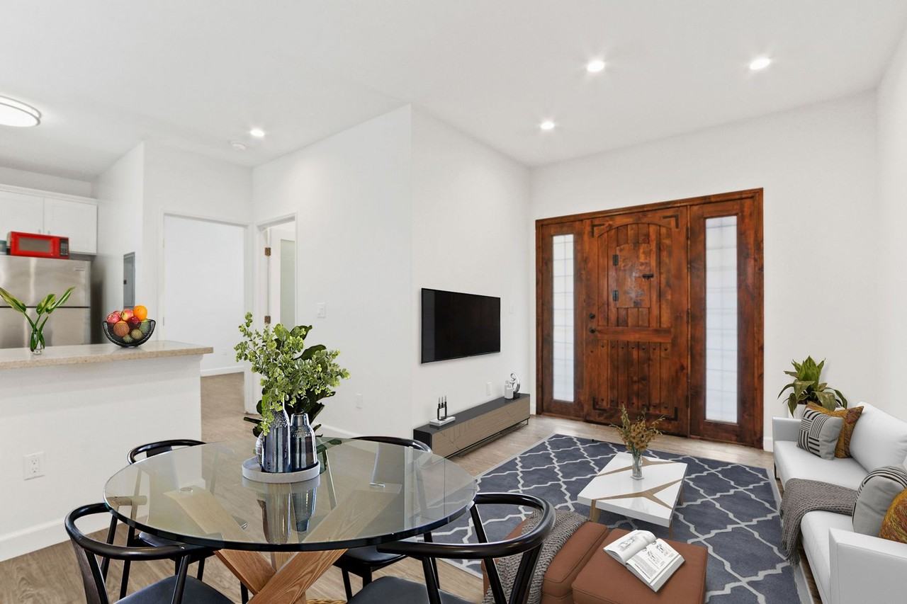 Barton Apartments - Photo 2 of 31