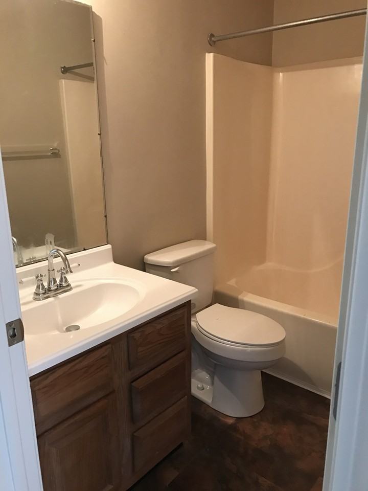 3703 Hermitage Rd #3703 - Photo 7 of 21