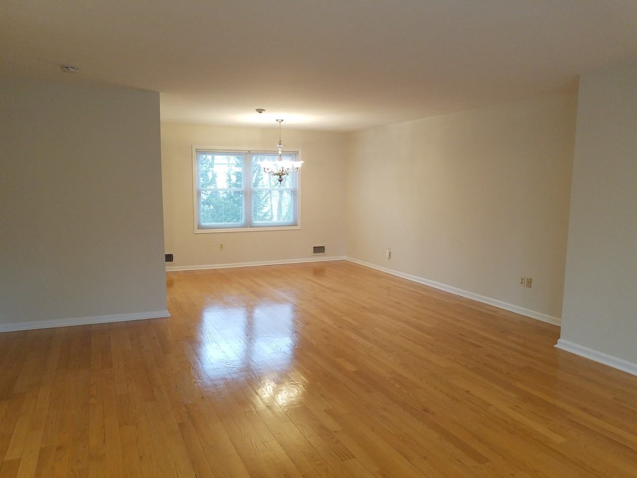 6 Austin Douglas Way - Photo 3 of 32