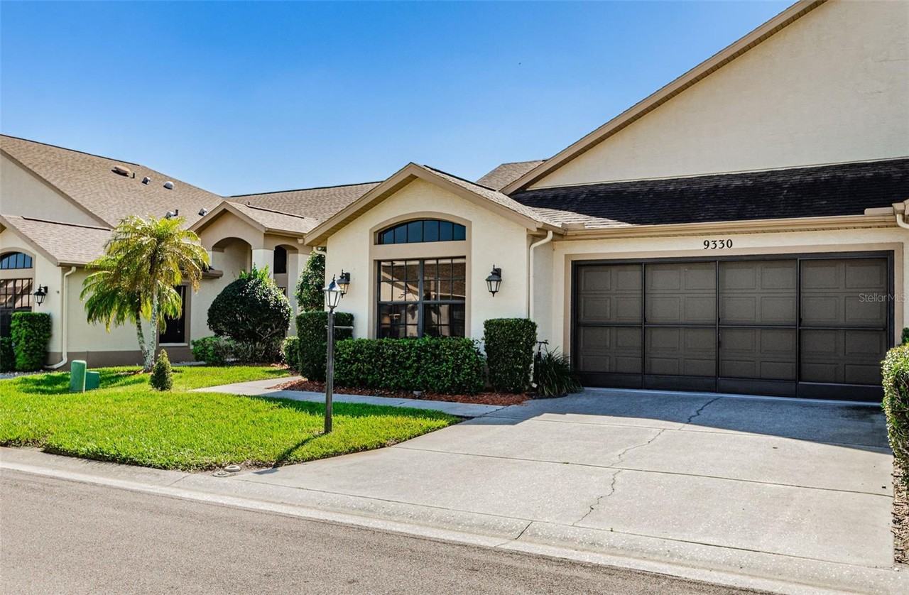 9330 Palm Haven Ct - Photo 2 of 50