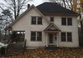 featured image of 2705 Valley View Ave #1