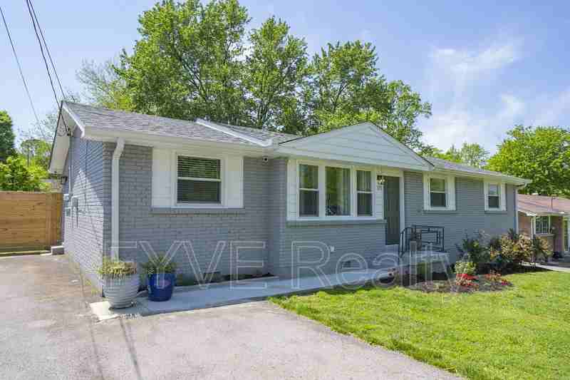275 Paragon Mills Rd - Photo 2 of 33