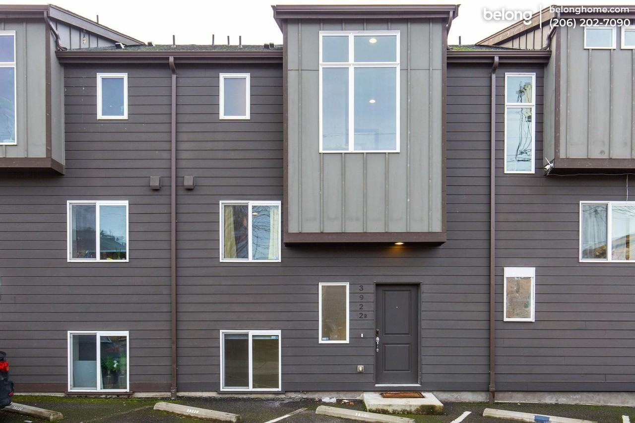 3922 14th Ave S #B - Photo 2 of 38