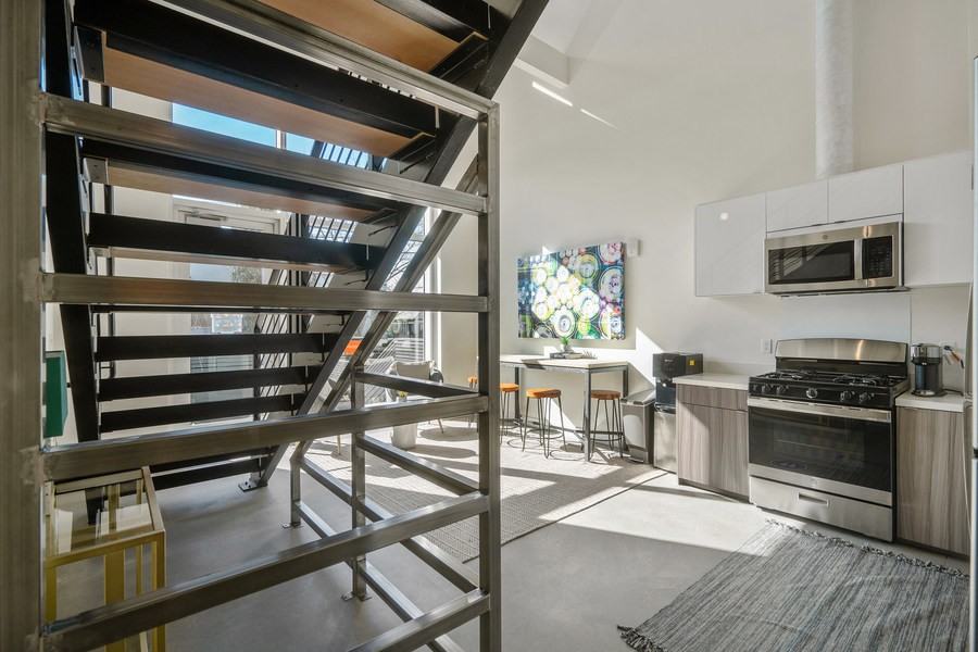 950 Lofts - Photo 2 of 50