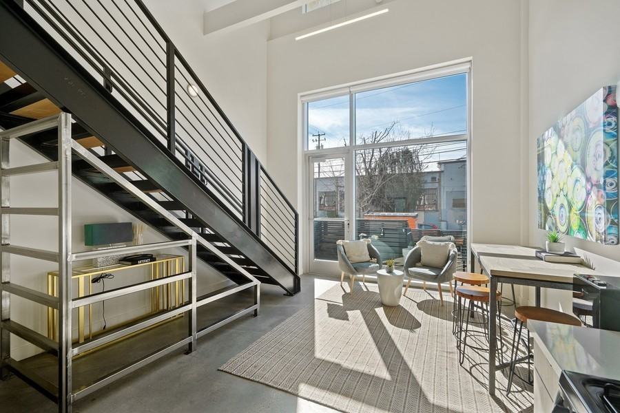 950 Lofts - Photo 5 of 50