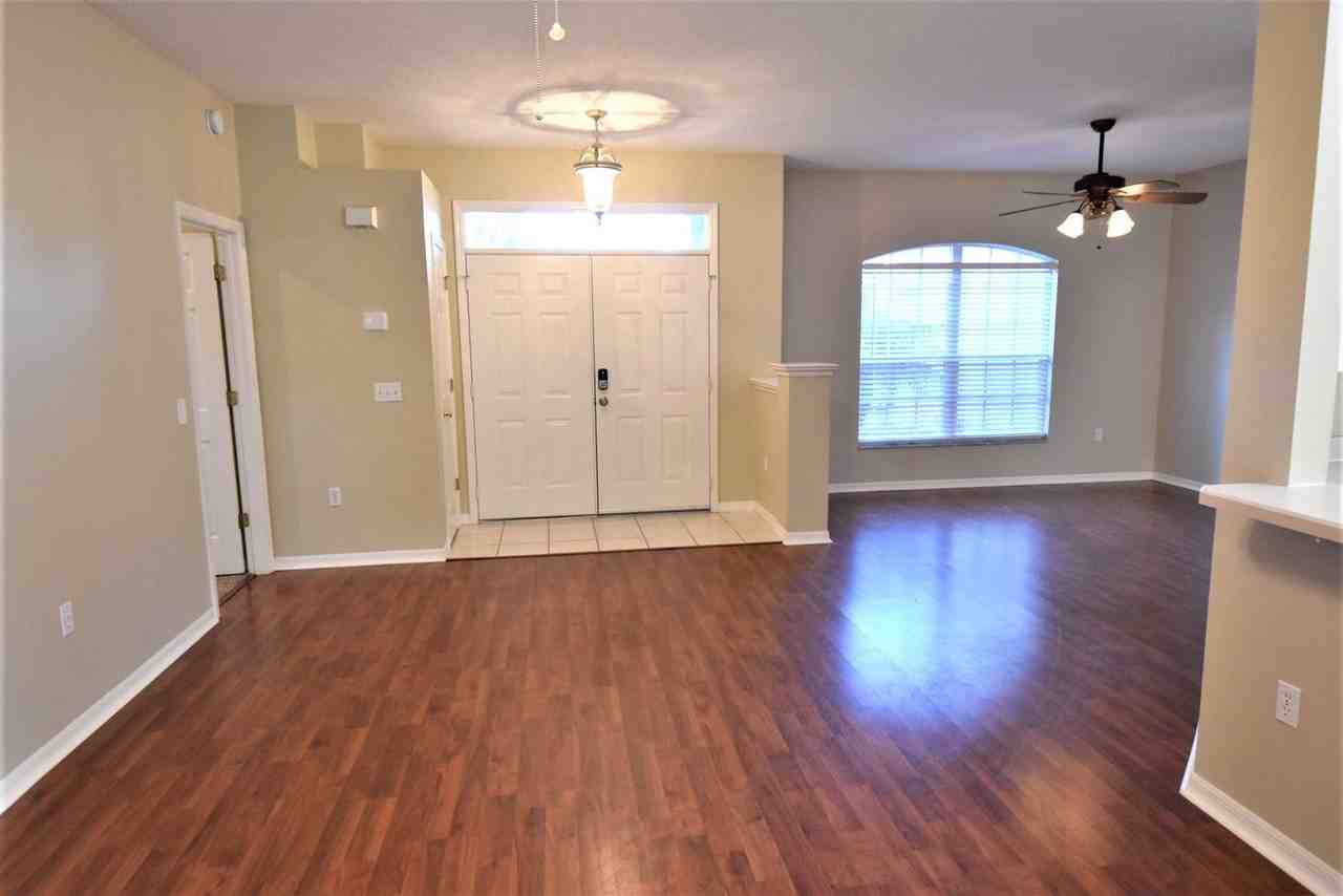 493 Quail Hill Dr - Photo 2 of 16