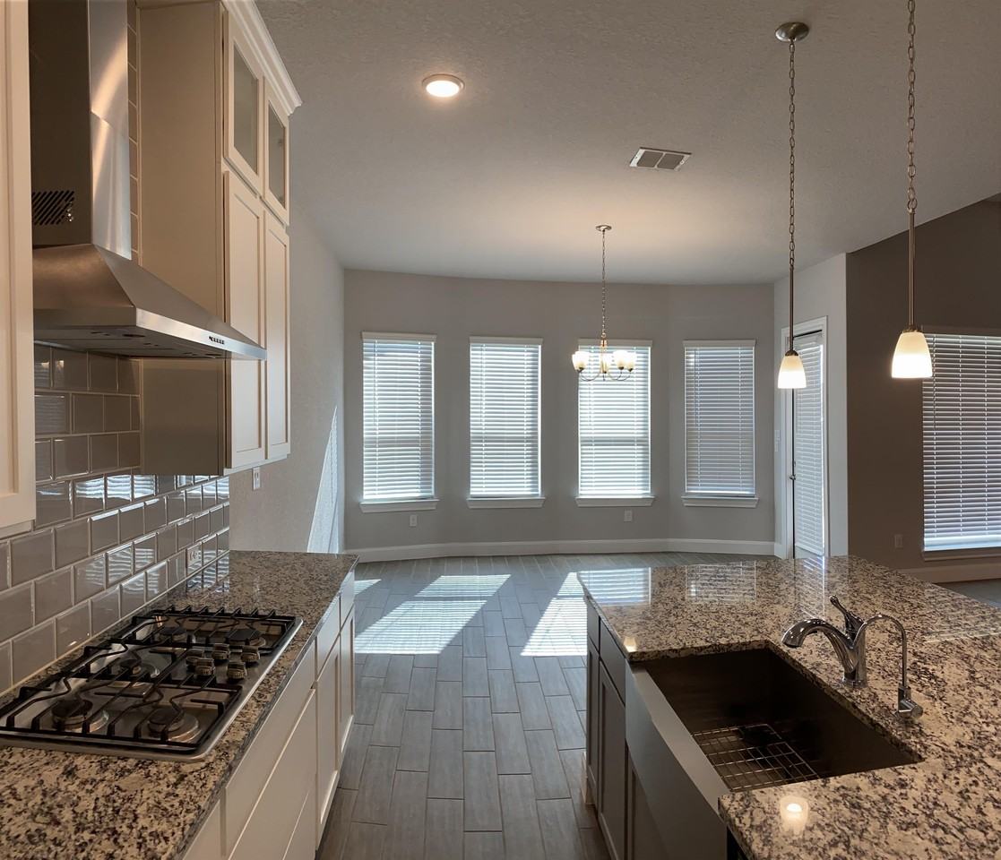 1145 Carriage Loop #1 - Photo 7 of 13