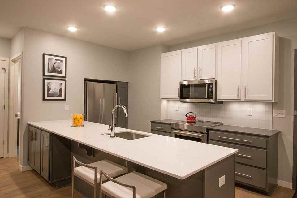 1300 Melrose Ave #312