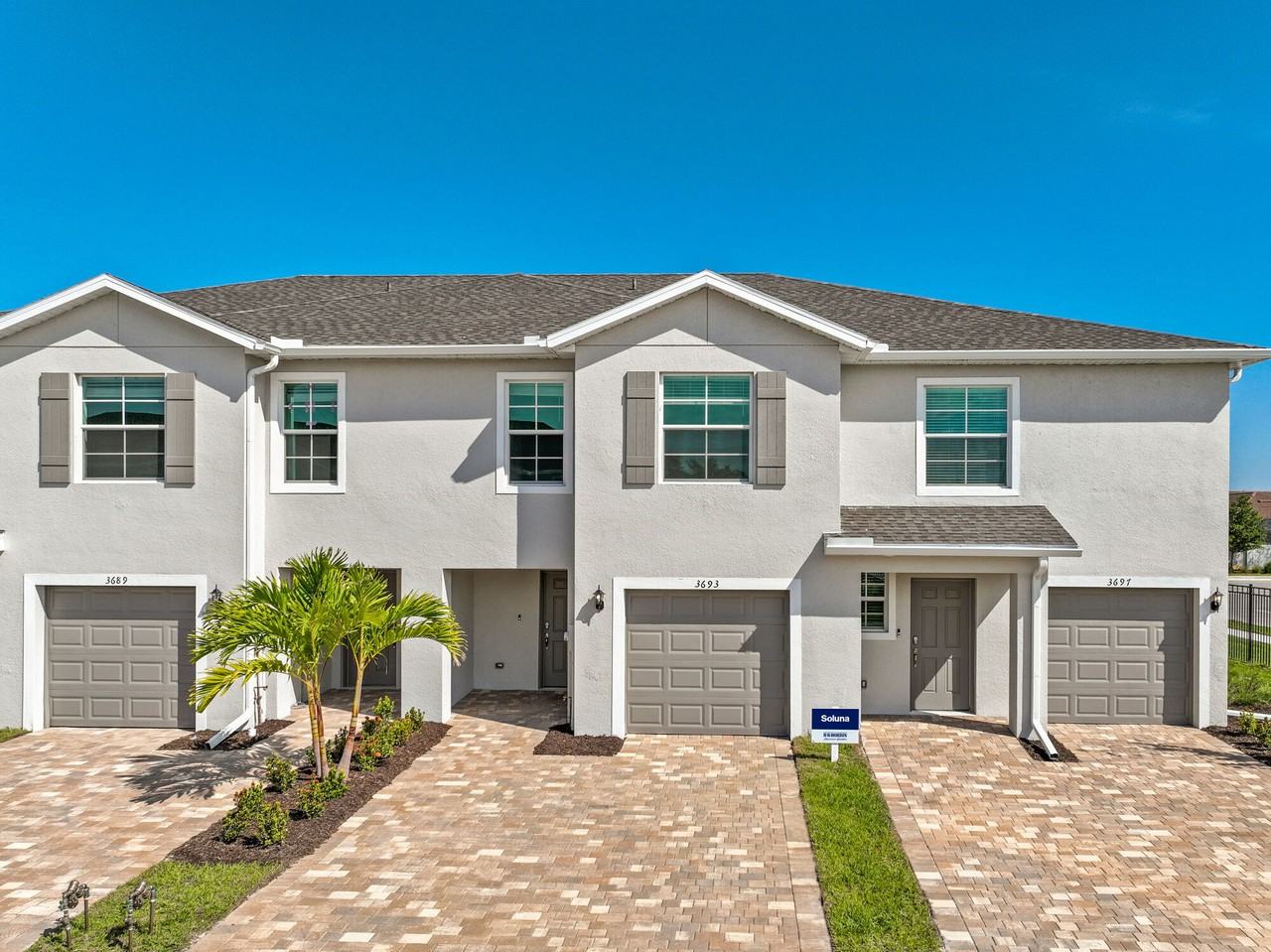 Soluna Townhomes - Photo 3 of 30