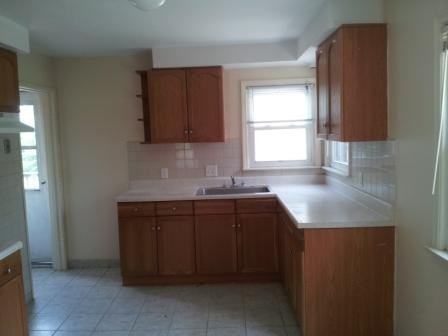 11221 Haller St - Photo 2 of 5