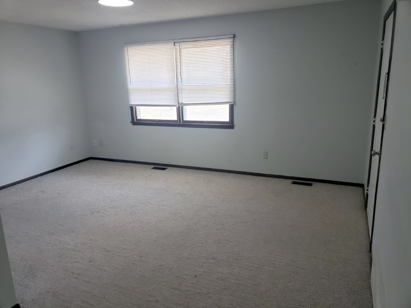 18 2nd St #1 - Photo 3 of 7