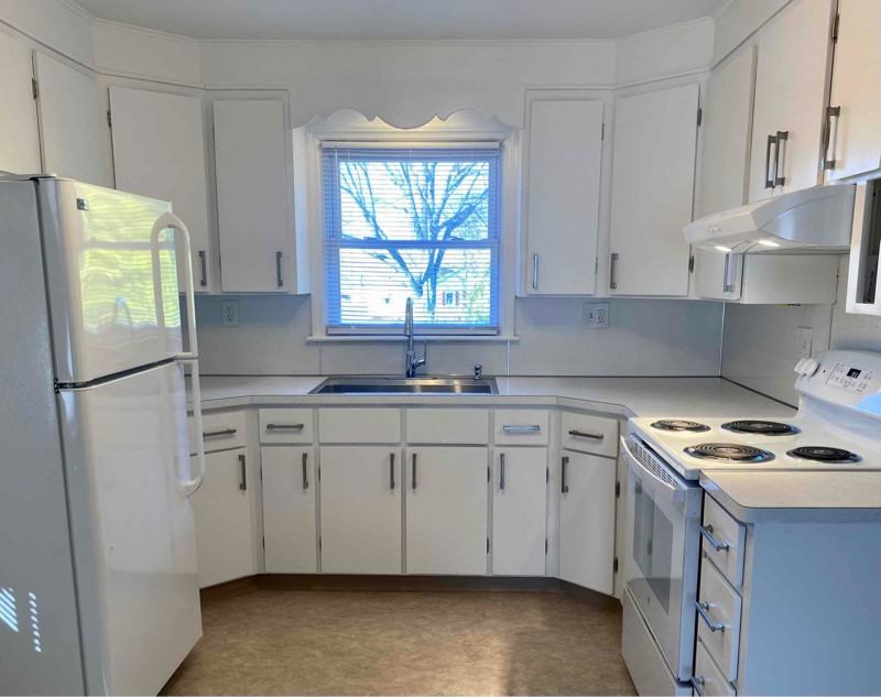 4067 Old Orchard Rd - Photo 2 of 22