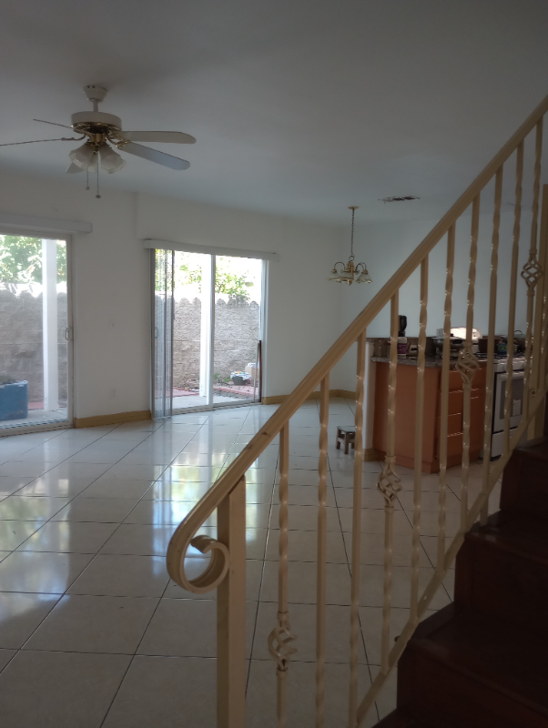 12060 Santa Fe Ave - Photo 2 of 8