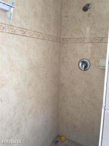 511 W 29th St - Photo 2 of 11