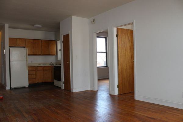 Lafayette Avenue and Tompkins ave LISTING ID 138681 - Photo 3 of 5