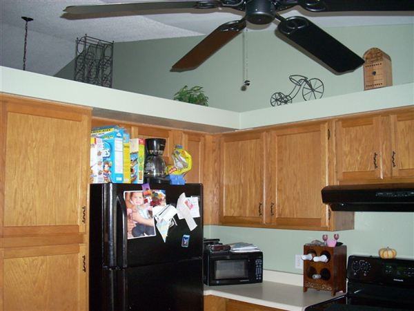 New Castle Townhomes - Photo 3 of 9