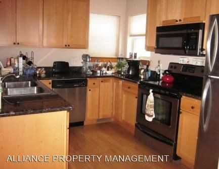 3345 N 27th Ave #35 - Photo 3 of 11