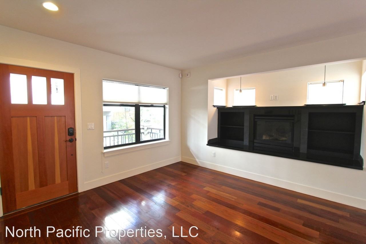 3040 21st Ave W #B - Photo 2 of 24