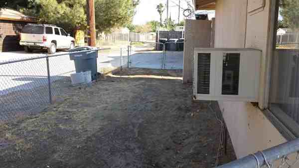 195 N Algona Ave - Photo 2 of 8