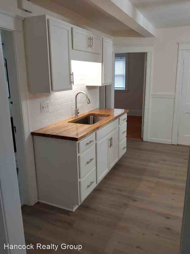 8 Underwood Street - Photo 2 of 16