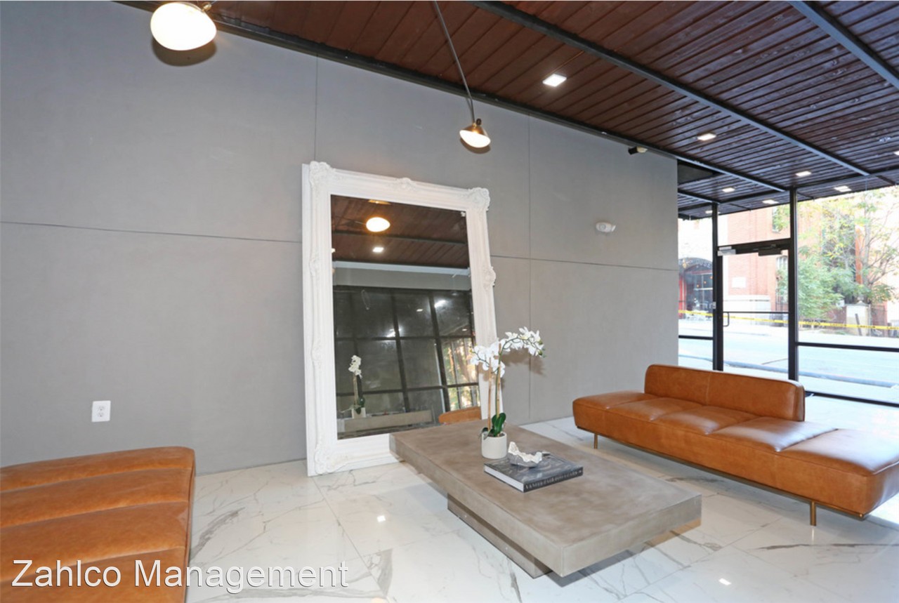 824 N Calvert St - Photo 3 of 50