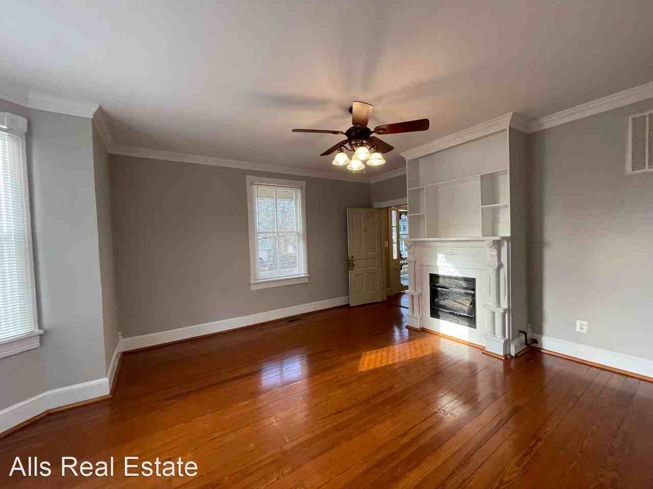 111 E. Lee Street - Photo 3 of 11