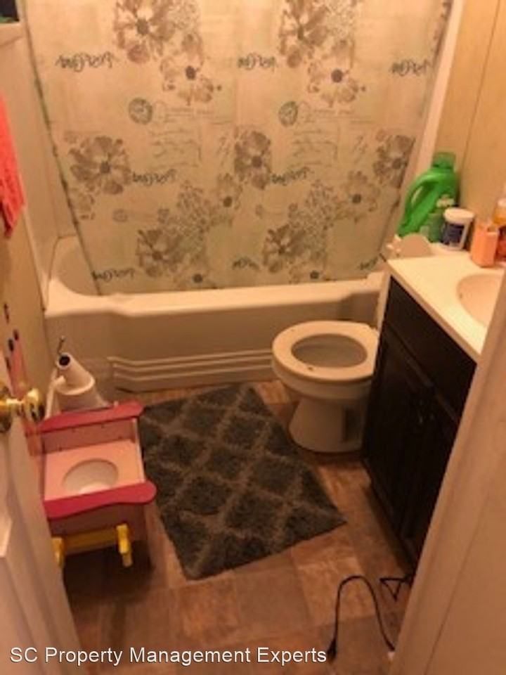 2624 S Allen Dr - Photo 3 of 3