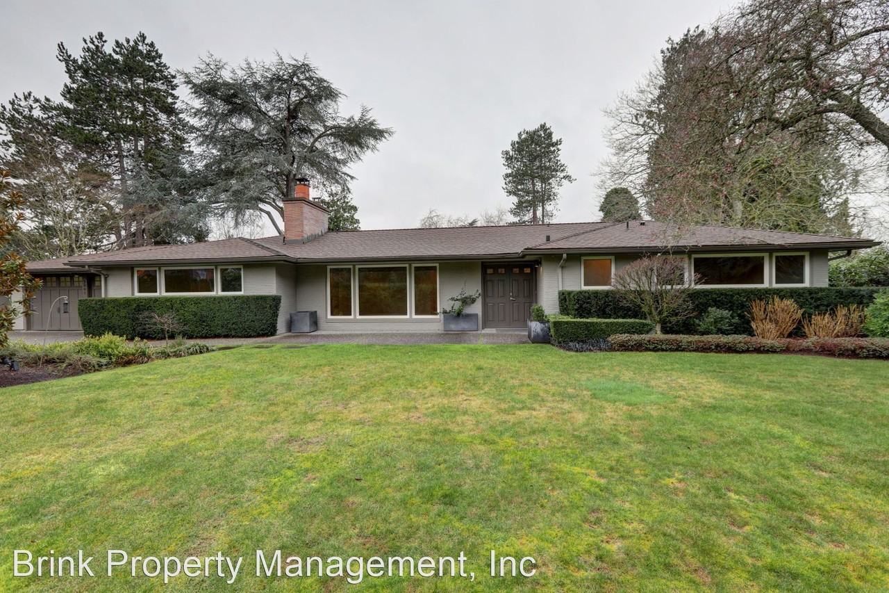 3001 Hunts Point Rd - Photo 2 of 28