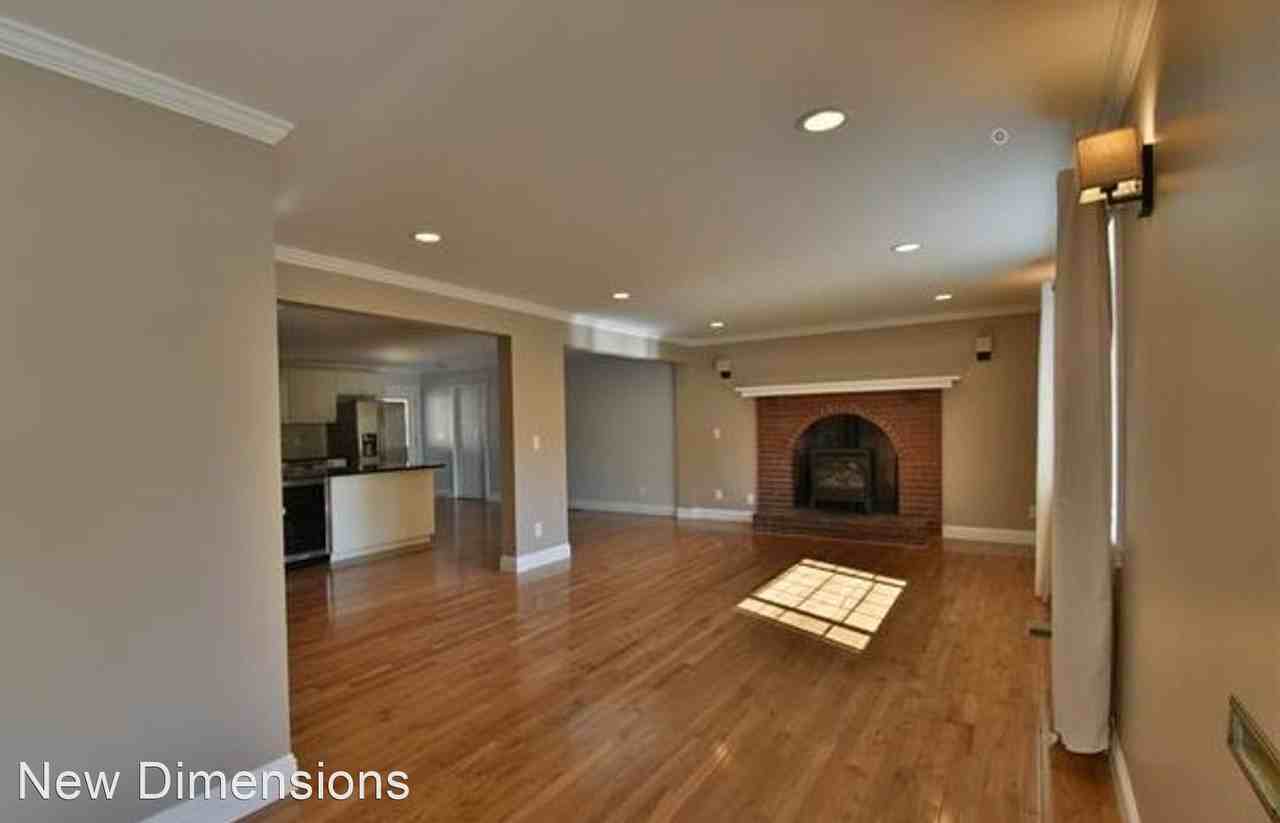 1430 Keystone Ave - Photo 2 of 4