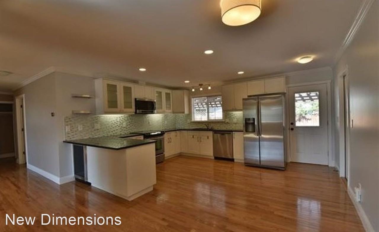 1430 Keystone Ave - Photo 3 of 4