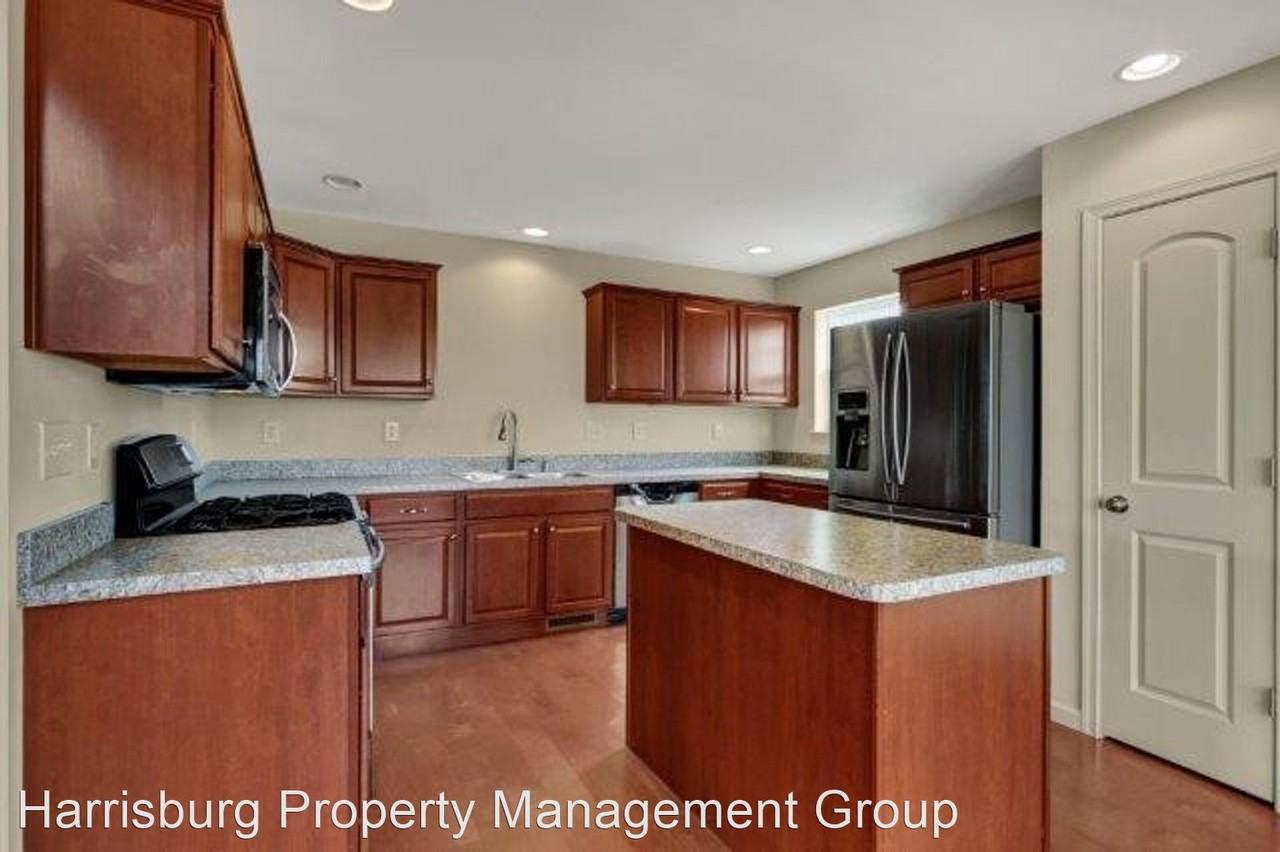 426 Brigantine Ct - Photo 3 of 27