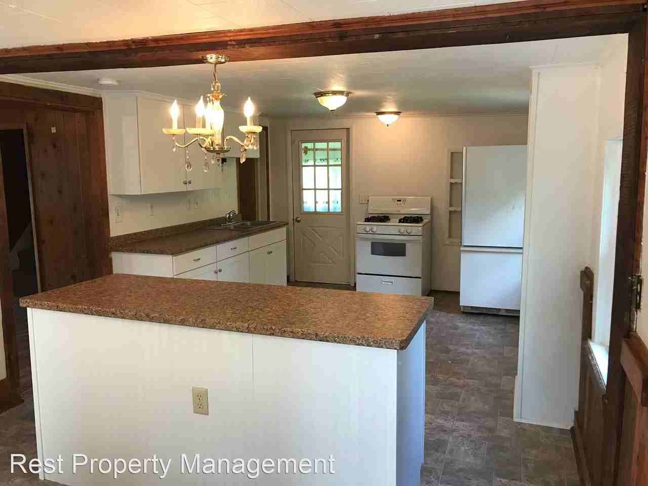 3642 Mill St - Photo 3 of 9