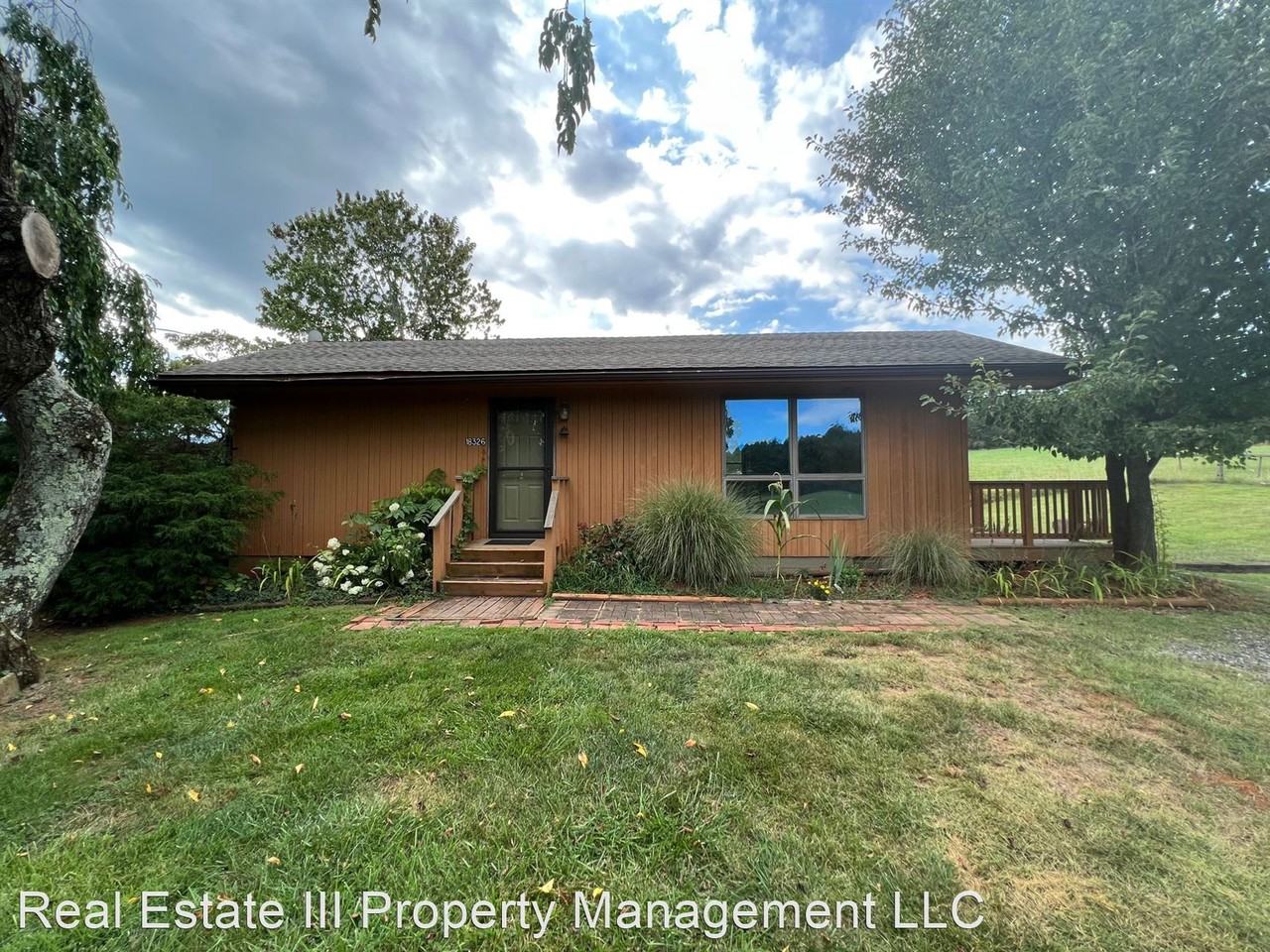 Arcadia Farm Rentals - Photo 3 of 6