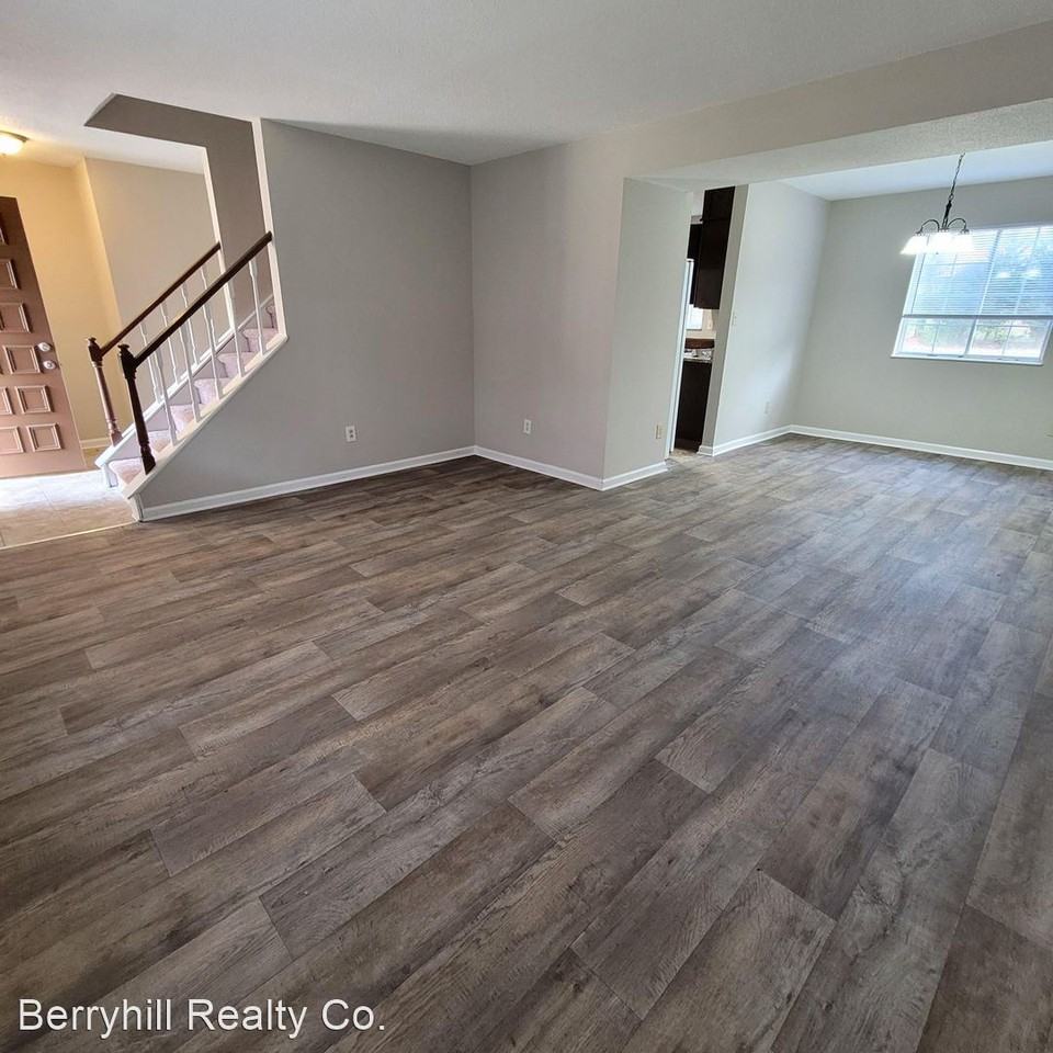 7200 Shadowlake Dr - Photo 2 of 36