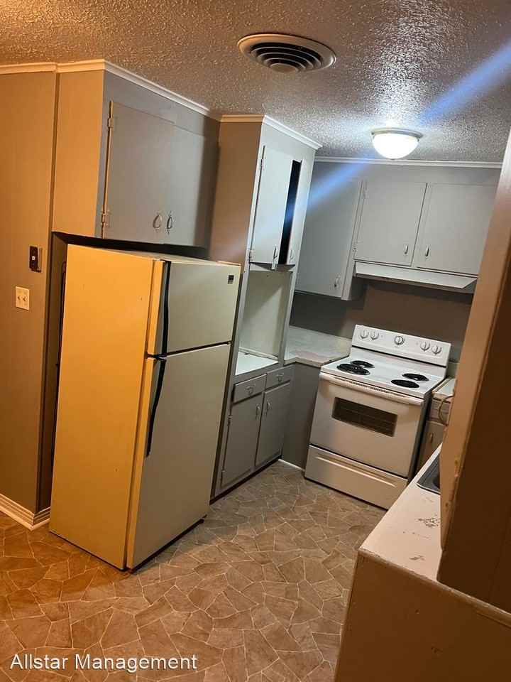 164 College Avenue - Photo 2 of 4