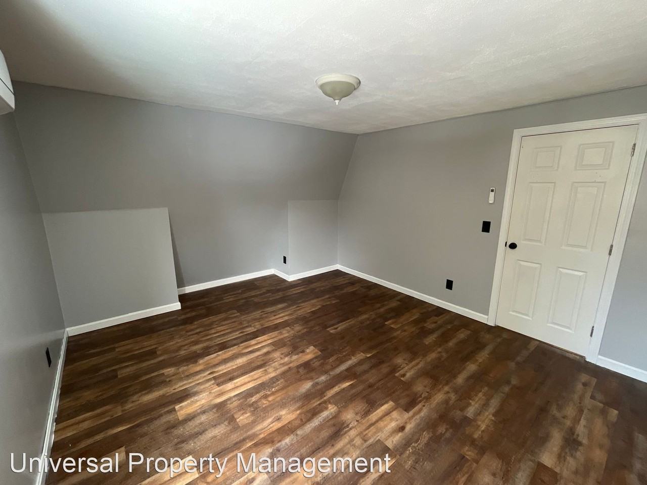 70 Tamarack Rd - Photo 3 of 36