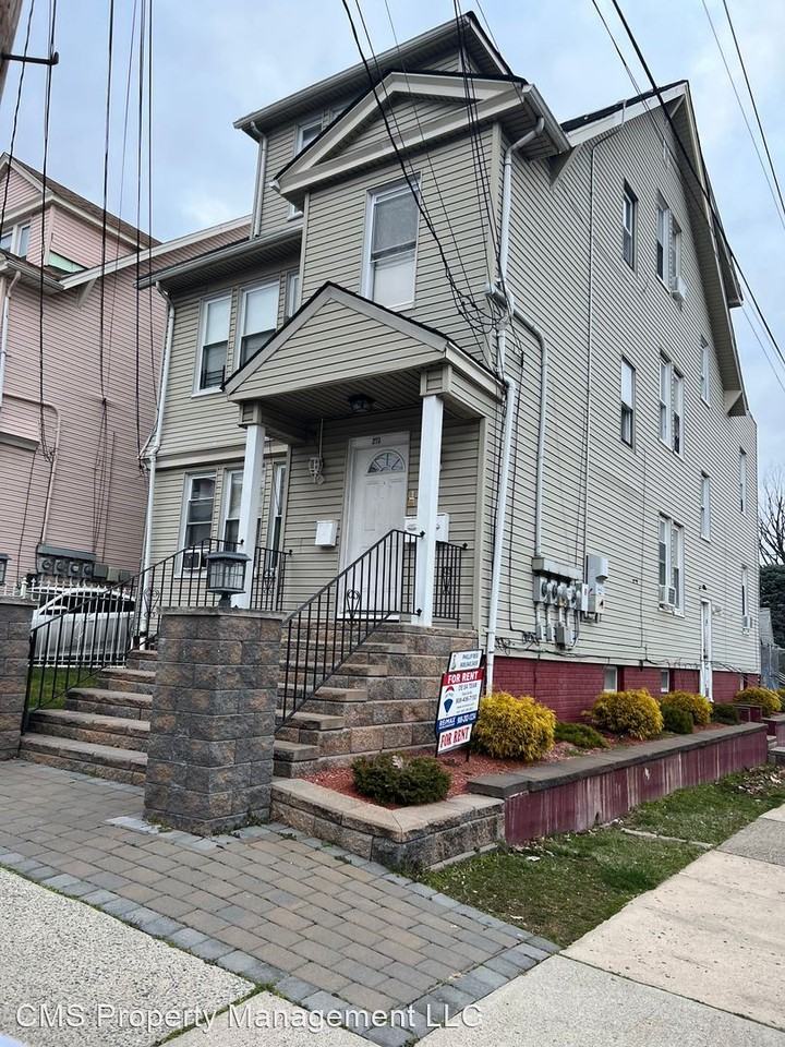 273 Williamson Ave Apartments in Weequahic, Newark, NJ 07205 Zumper