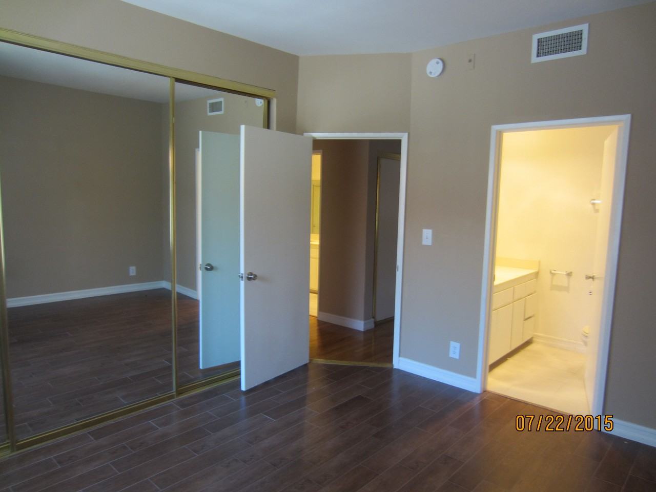 5715 W Olympic Blvd. - Photo 3 of 9