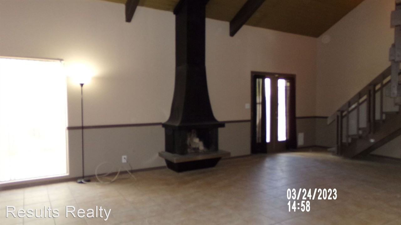 4014 Great Plains Way - Photo 3 of 27