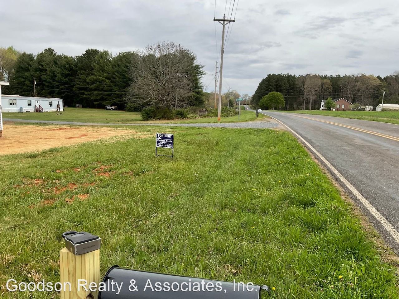 5024 Flay Rd - Photo 2 of 21