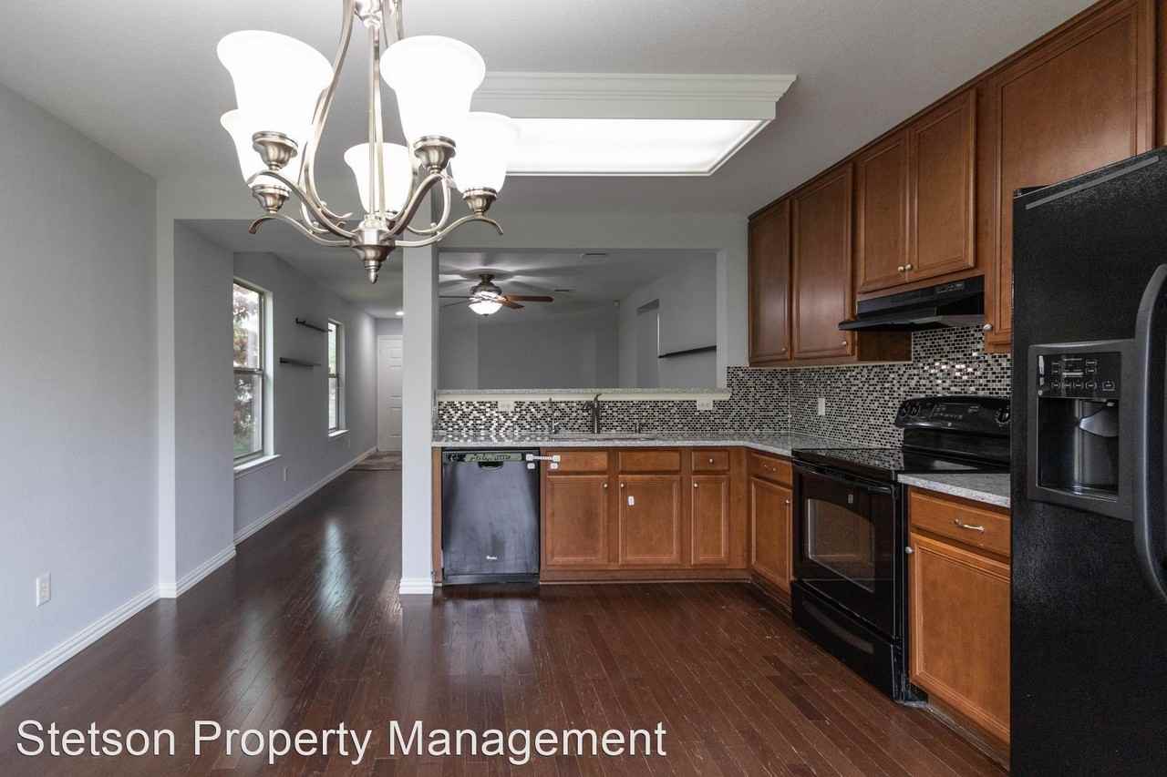 2015 Ashberry Trl - Photo 2 of 24